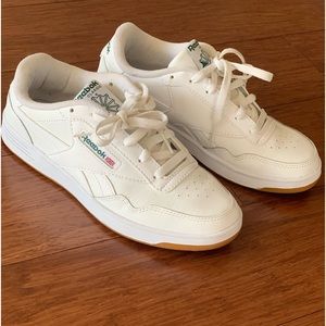 Reebook Sneaker trainers. Classic style 8.5